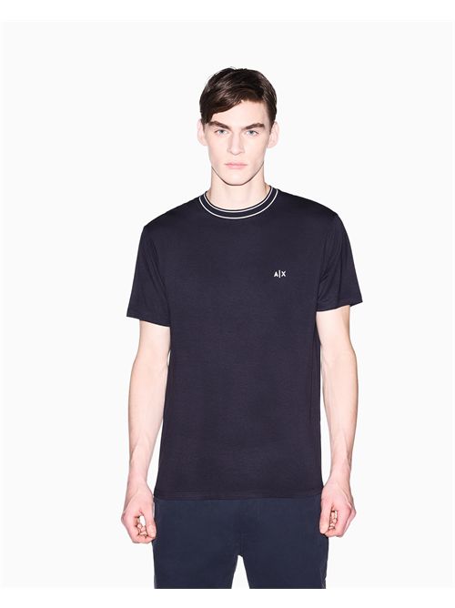 Slim fit T-shirt in tessuto tecnico